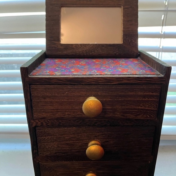 NATURAL LIFE Wooden Jewelry/Scrunchie Dresser - Picture 2 of 3